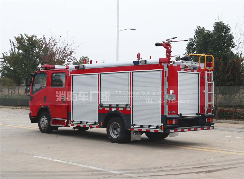 ������ʮ�700P 4��ˮ������܇